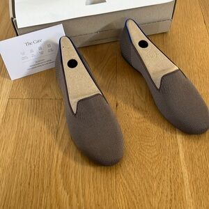 Rothy The Loafer Mocha Size 7 never worn